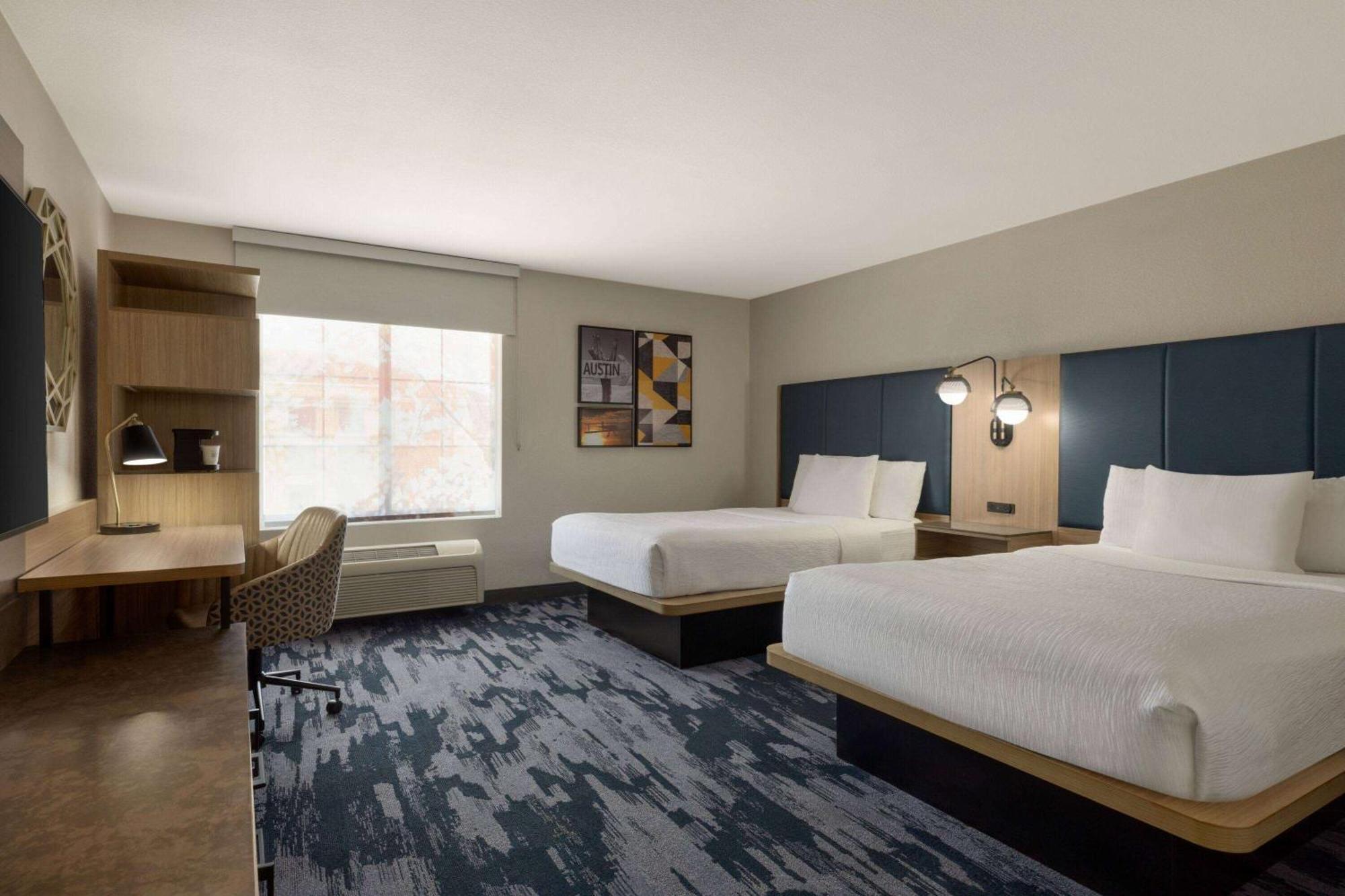 La Quinta By Wyndham Austin Southwest Hotel Екстериор снимка