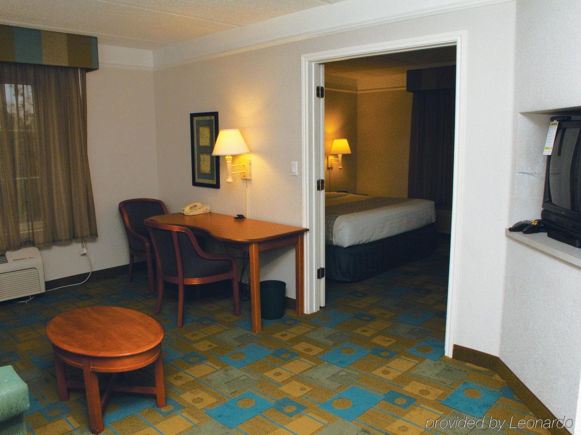 La Quinta By Wyndham Austin Southwest Hotel Екстериор снимка